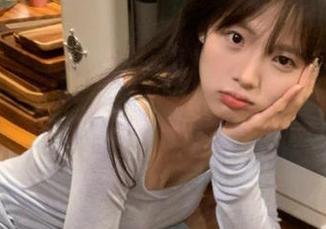 登录17吃瓜网，瓜是个放松身心的好选择，让我的生活没那么无聊？