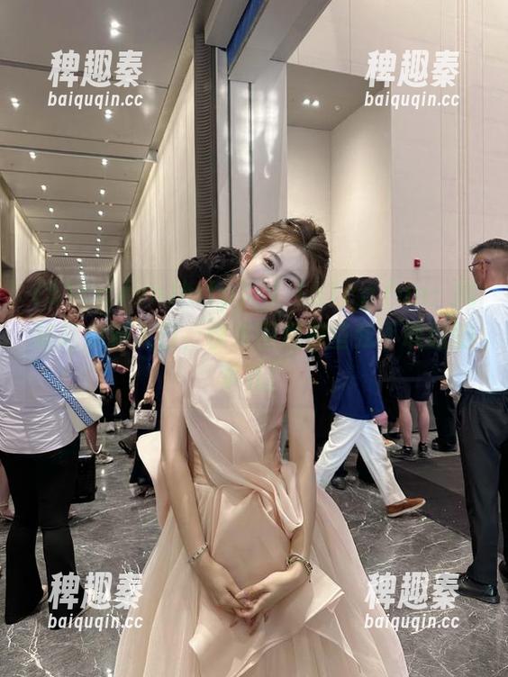 http冫丿丿51cg.fun：揭秘吃瓜新入口，快来围观那些我不敢说的事儿！