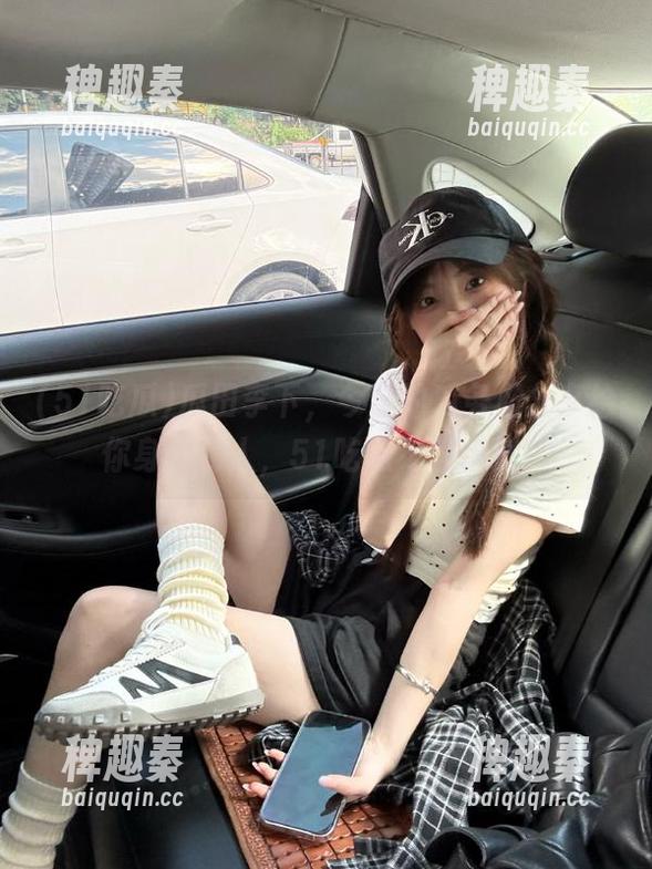 瓜田李下，今日的瓜务必分享给你身边的人，51吃瓜不容错过！