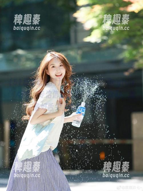 “51群众吃瓜网cgfun”APP，专治信息贫乏！吃瓜群众们，准备好舌尖上的探索了吗？