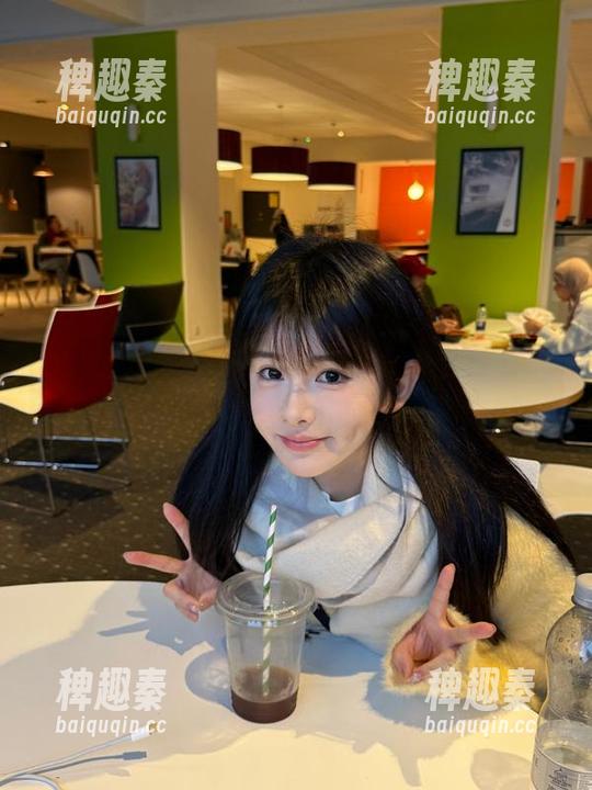 下载52吃瓜，听说这里藏着超甜的爱情和瓜皮！