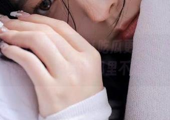 抓紧哈，91吃瓜更新带来网红的黑料，总觉得哪里不对劲…