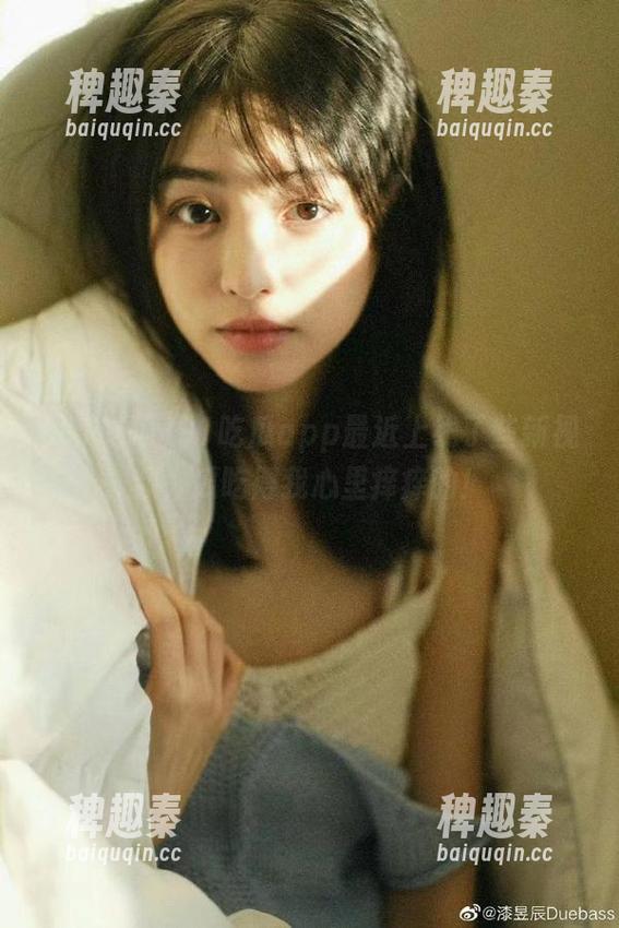 91吃瓜app最近上线了些新视频，瓜吃得我心里痒痒的！