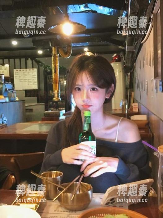 听说www.zzzttt333上免费八卦这么多，快乐溢出屏幕就差一盆瓜水了！