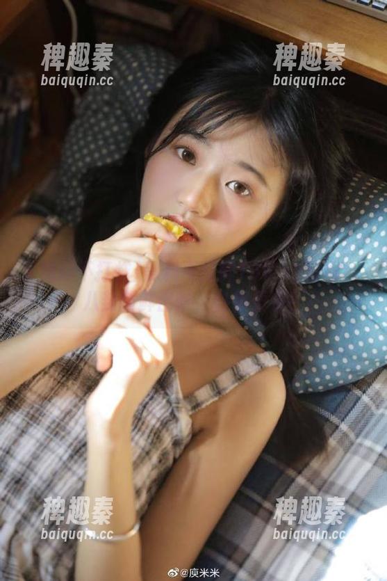 黑料不打烊166.su官网：八卦新鲜出炉，热得烫手！