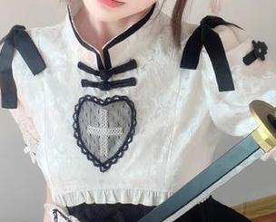 黑料不打烊苹果版：正能量打鸡血，正负能量一样来！