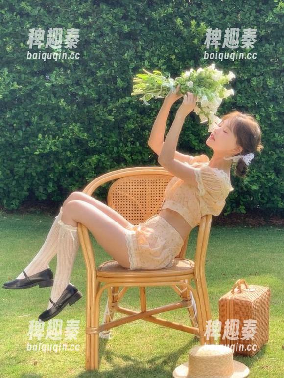 黑料不打烊155fun新视频上线，看完我的神情在心里默默给个666，真不会说话。