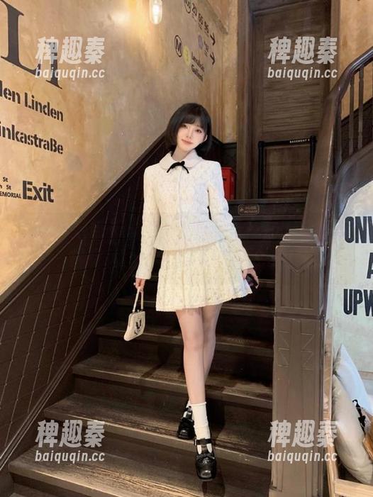 谁的黑料最劲爆？在黑料吃瓜的官网上，随时在线要个分！