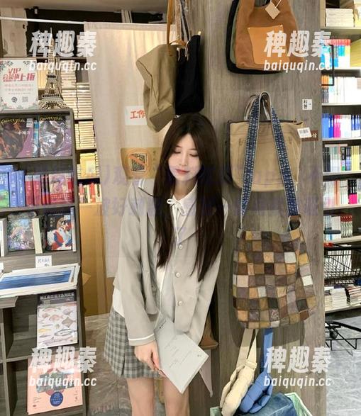 观看“黑料吃瓜”app，不得不说这一波好刺激，感觉一瞬间就被吸引了