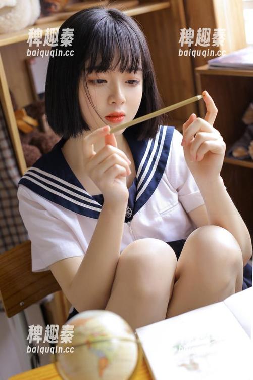zztt黑料社网站：眉毛一挑，八卦瞬间上脸！