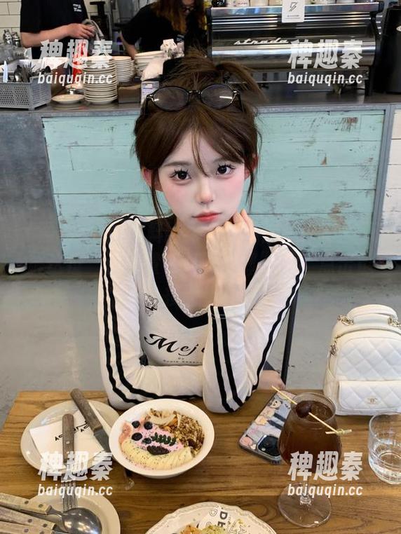 黑料网络 黑料网络调戏一波:你真的了解这位“正能量不打烊太郎”吗?点击链接看看!